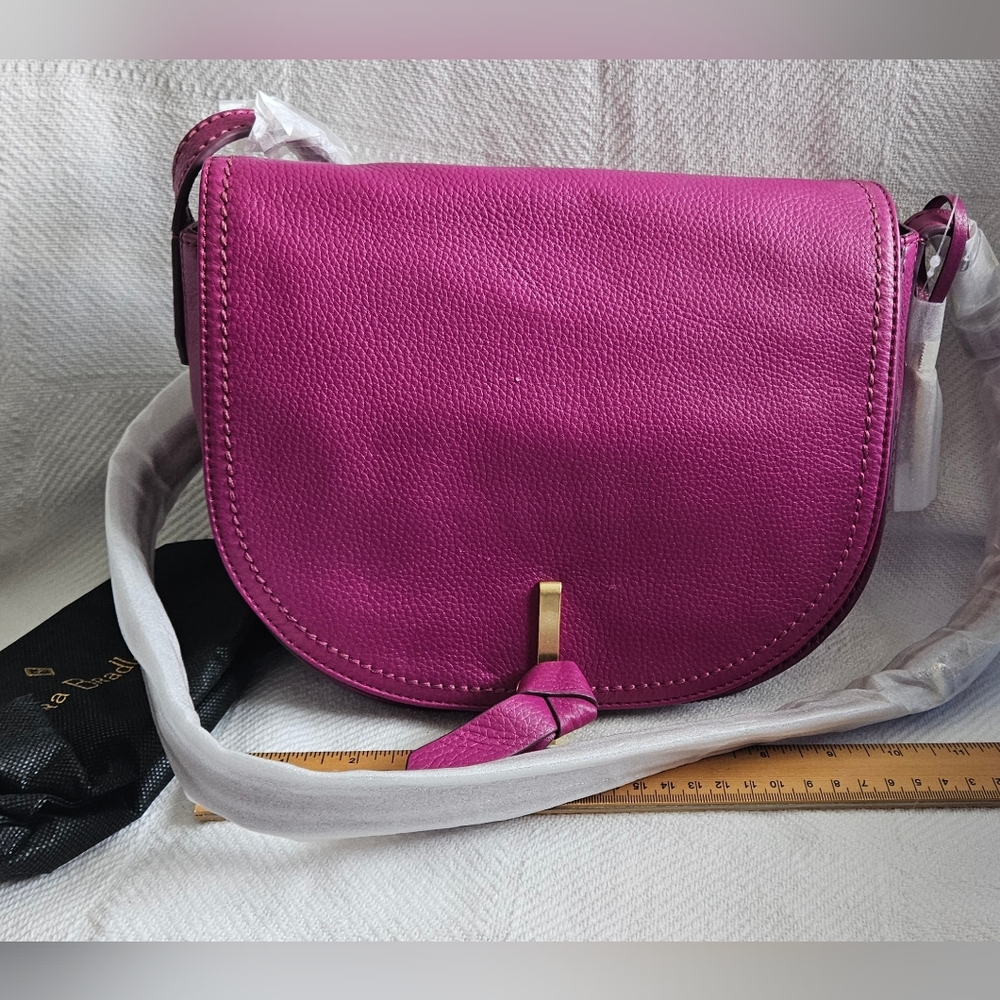 Vera Bradley Fuschia Leather Women's Bag